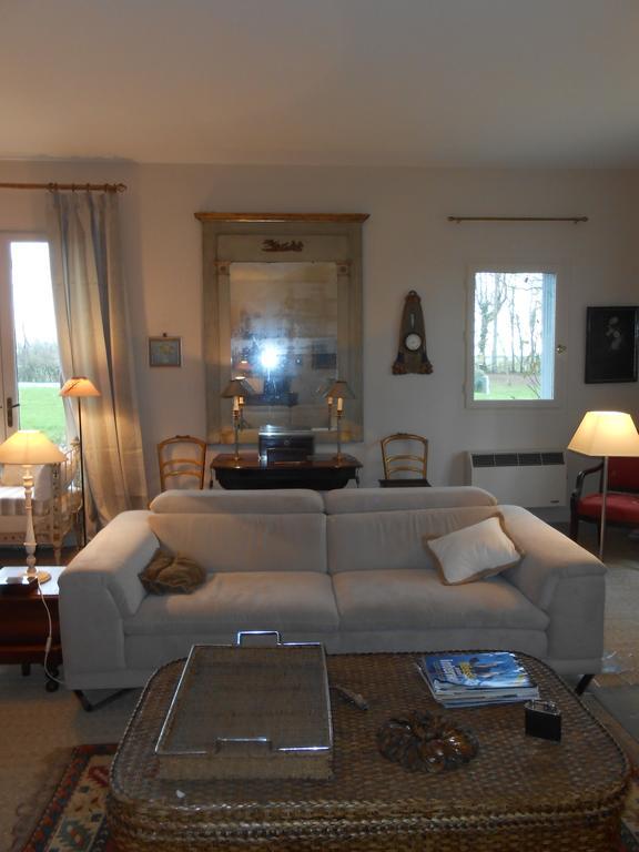 Logis De La Paqueraie Bed and Breakfast Saint-Branchs Εξωτερικό φωτογραφία