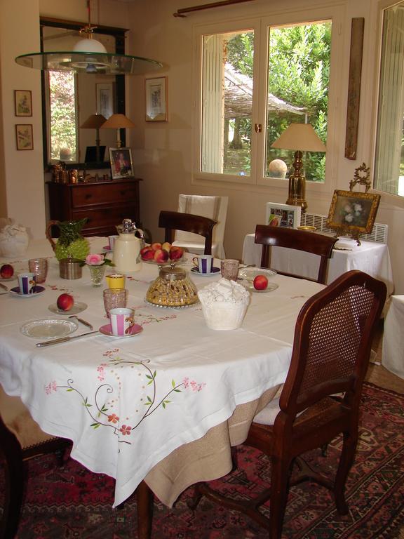 Logis De La Paqueraie Bed and Breakfast Saint-Branchs Εξωτερικό φωτογραφία