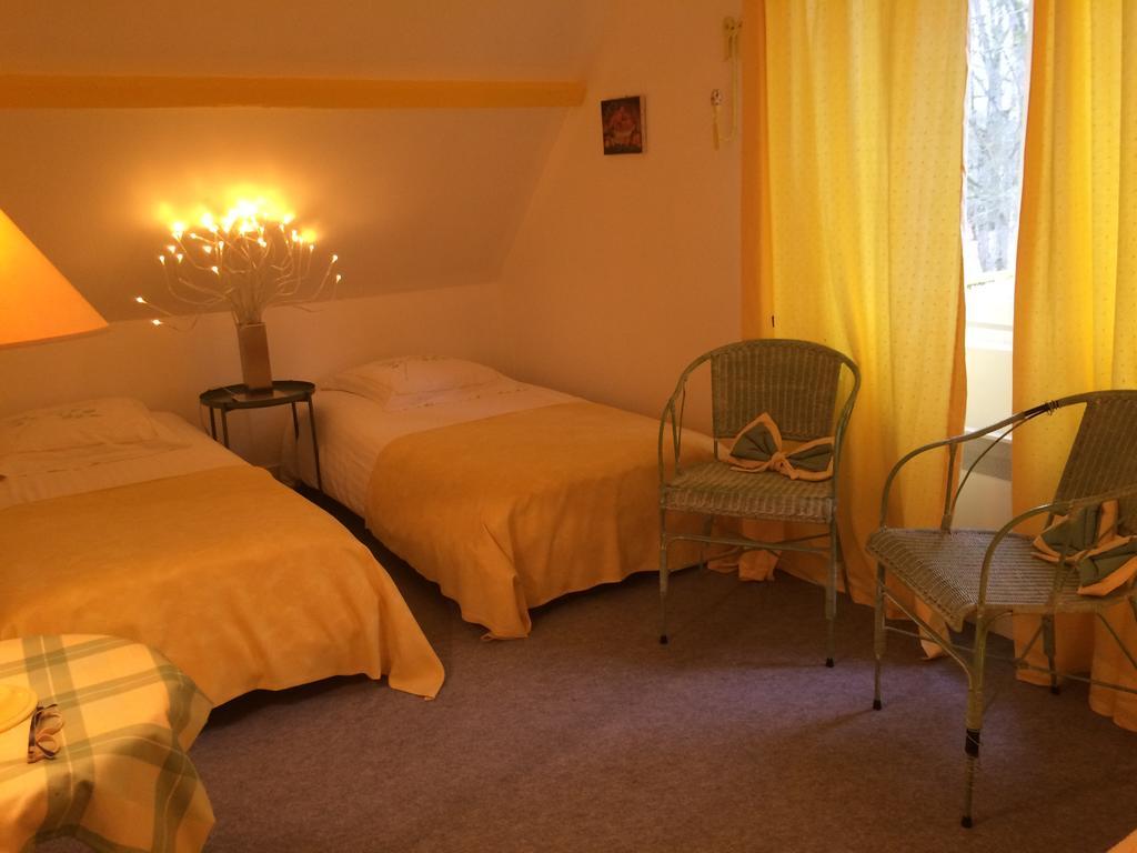 Logis De La Paqueraie Bed and Breakfast Saint-Branchs Εξωτερικό φωτογραφία