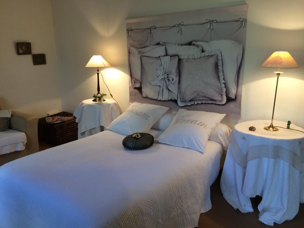 Logis De La Paqueraie Bed and Breakfast Saint-Branchs Εξωτερικό φωτογραφία